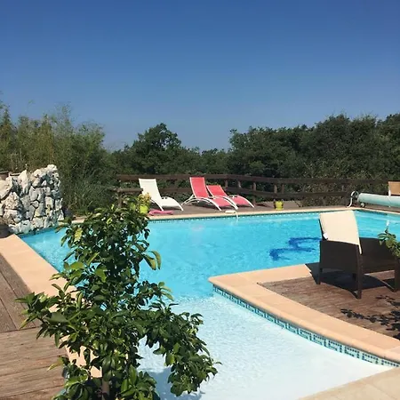 Couette-café La Bastide Des Cades *