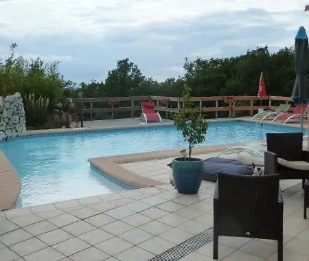 La Bastide Des Cades Bed & Breakfast